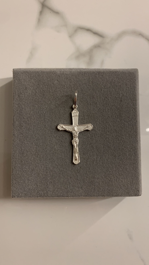 PINGENTE CRISTO CRUCIFIXO M