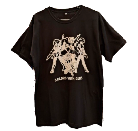 Remera - Sailor Moon / Sailors with guns - comprar online