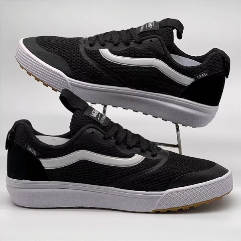 Tênis Vans Ultrarange