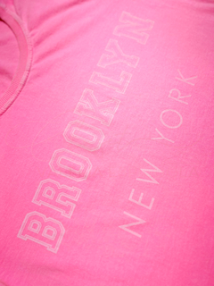 T-Shirt Estonada Brooklin New York 100% algodão - Closet Valéria Espíndola