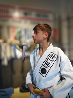 judogui trançado m4 na internet