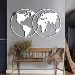 WORLDS - comprar online