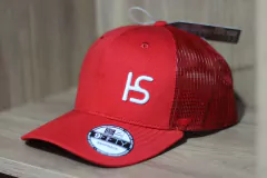 BONE HAT SHAPE SNAPBACK RED WHITE