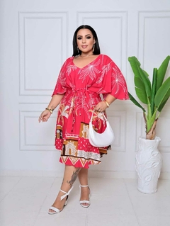 Vestido Plus Size Midi Soltinho com Estampa/Liso - comprar online