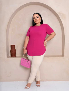 Apenas Atacado - Blusa Feminina Plus Size Tapa Bumbum Blusão Alongada