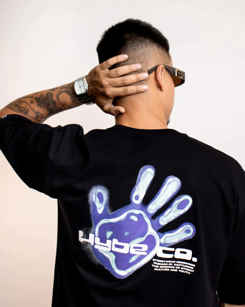 Camiseta Hybe Essence Street - Preta