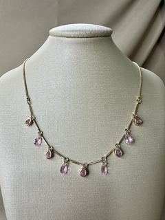 Colar com Pingentes Rosa Dourado - comprar online