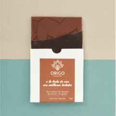 Chocolate a la leche de coco con avellanas tostadas - sin azúcar