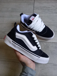 Vans knu clasica