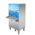 Bebedouro industrial de 100 litros com três torneiras em aço inox com painel decorativo azul com imagem de água, visão lateral.