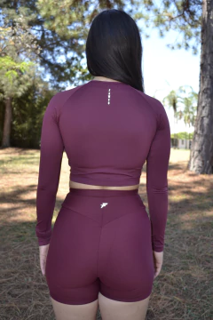 CROPPED DRY FIT CLÁSSICO - PROTEÇÃO UV50+ - MANGA LONGA na internet