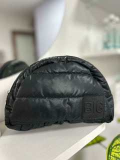 Portacosmetico puffer negro