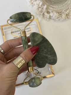 Rodillo y piedra jade - Lovelymakeup