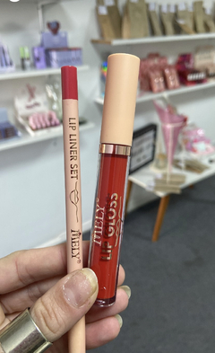 Lip combo liner & lip gloss - comprar online