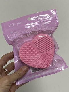 Limpia brochas corazon - Lovelymakeup