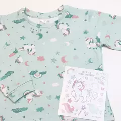 Pijama Unicornio en internet
