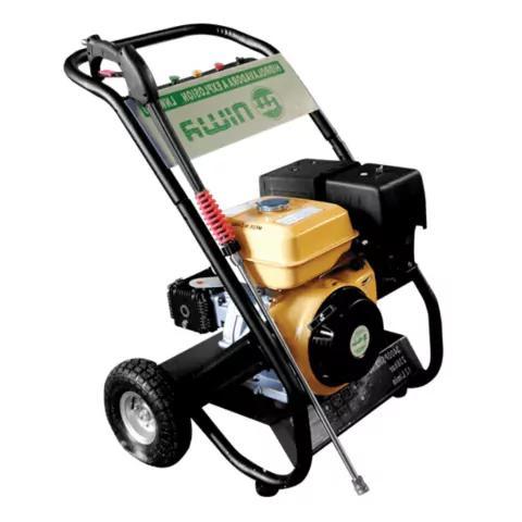 HIDROLAVADORA A EXPLOSION LNW-65 NIWA 6.5 HP