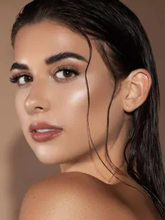 SHEGLAM Glow Bloom Liquid Highlighter-VANILLA FROST - Select Beauty Argentina