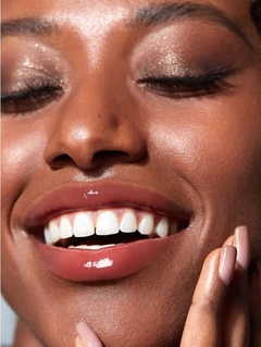 SHEGLAM Pout-Perfect Shine Lip Plumper-Sepia Kiss en internet