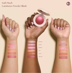 Rare Beauty by Selena Gomez Soft Pinch Luminous Powder Blush - Truth en internet