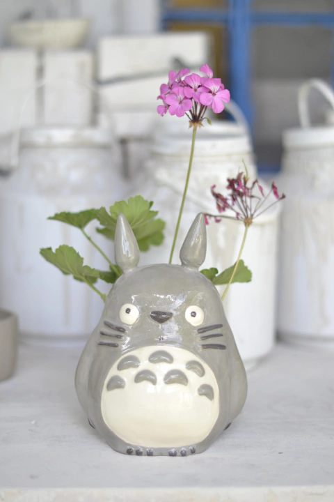 TOTORO GRANDE - maceta-