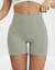 Shorts Many Moda Gringa na internet