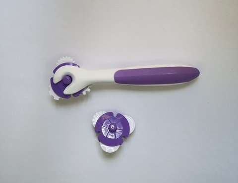 CARRETILHA ESPECIAL MARCA E CORTA