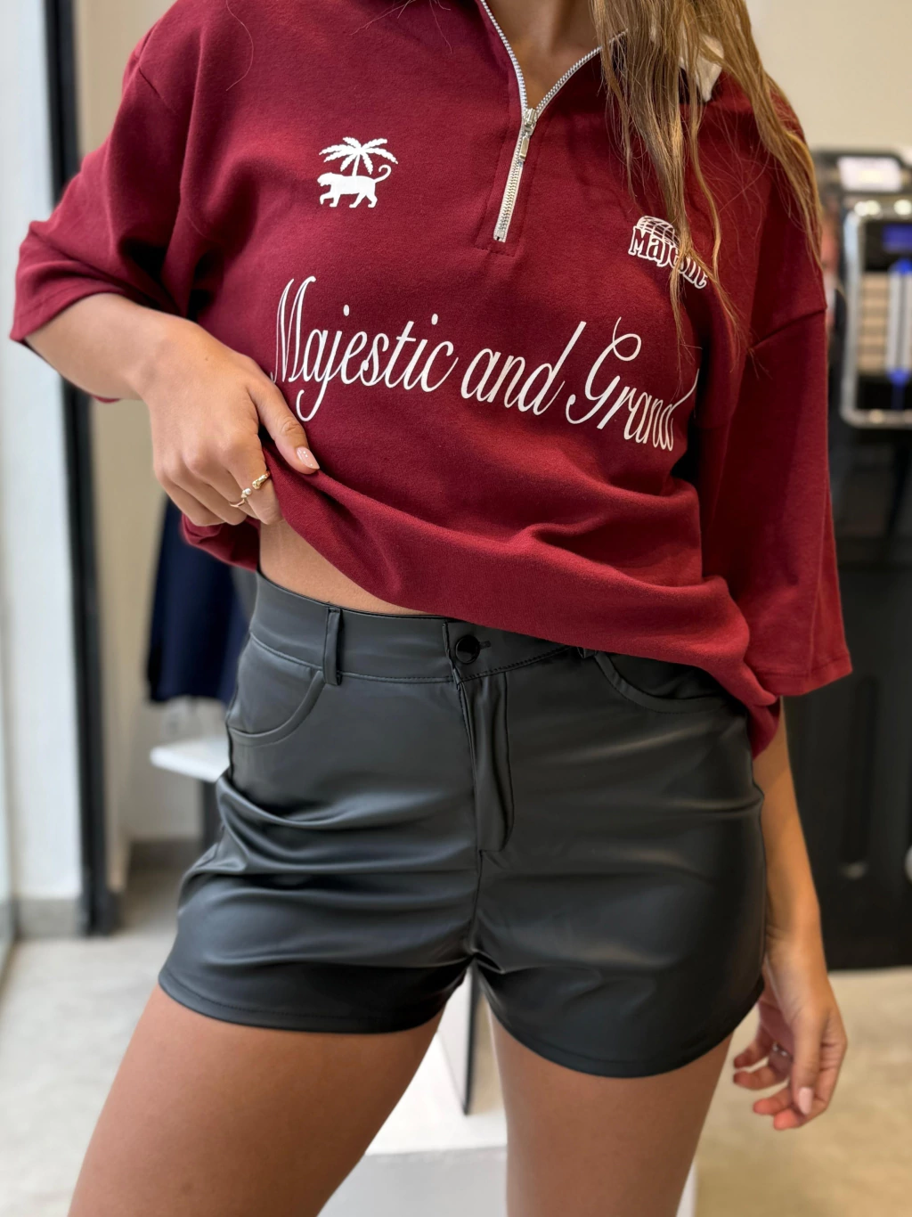Short simil cuero BOMBA