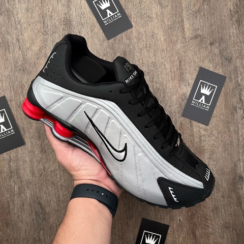 Shox R4