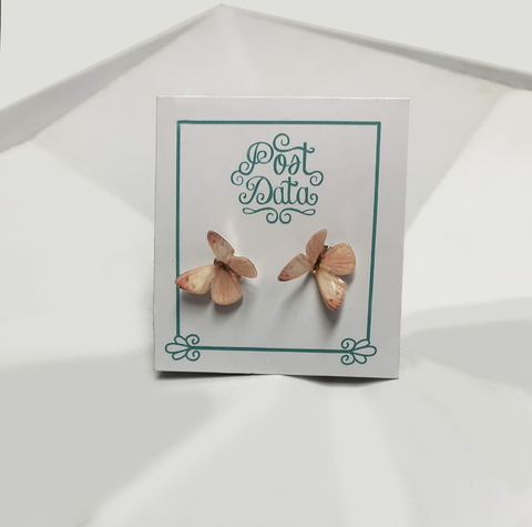 Aretes de mariposa durazno (broqueles)