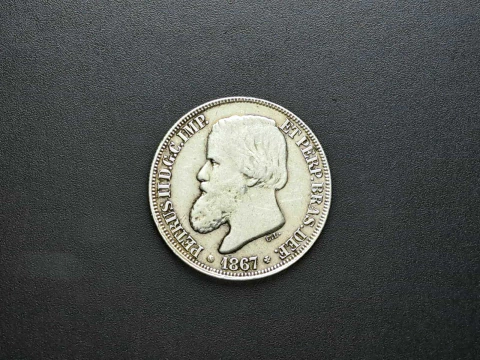 P627 - Moeda de 200 réis de 1867, MBC/Sob, prata 835, 2,5gr, 19mm - comprar online