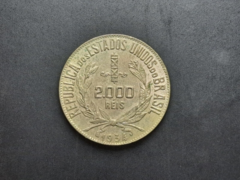 P718 - Moeda de 2000 réis de 1934, Sob/FC, prata 500, 8gr, 26mm