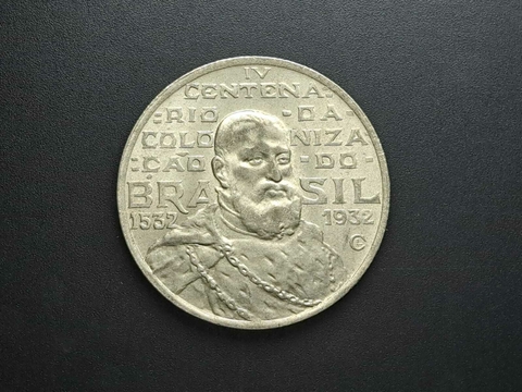 P719 - Moeda de 2000 réis de 1932, Sob/FC, Comem. Série Vicentina, prata 500, 8gr, 26mm - comprar online
