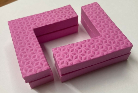 Pacote com 4 cantoneiras