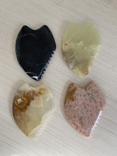 PROMO GUA SHA FLOK DENTADA PIEDRAS ÓNIX - comprar online