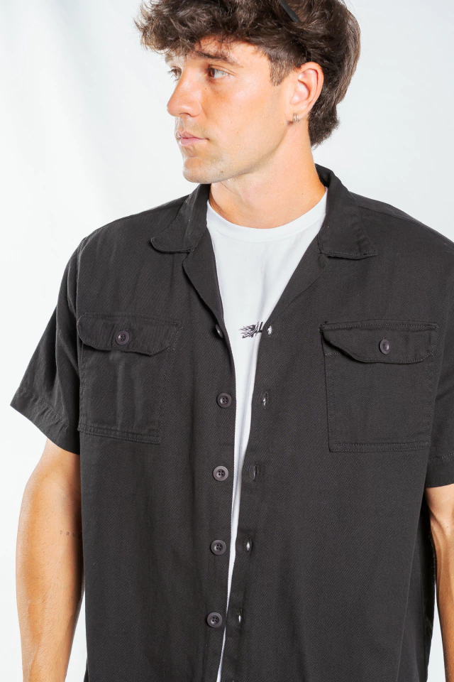 CAMISA M/C FASHER BOLS BLACK — imagen 4