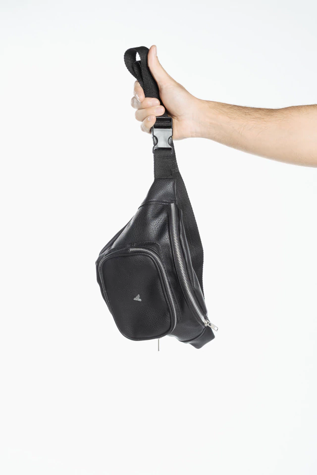 RIÑONERA UTAH LEATHER BIG BLACK