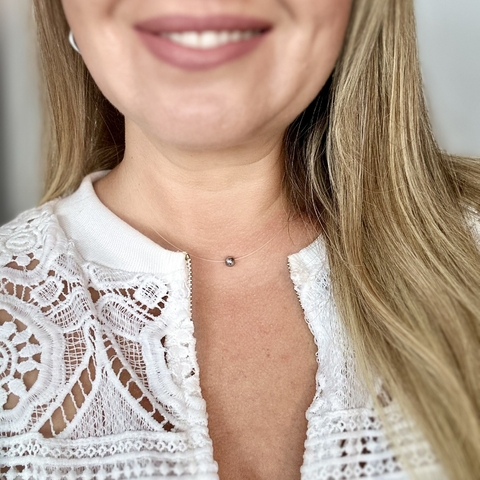 Colar Invisível de Hematita Clara - comprar online