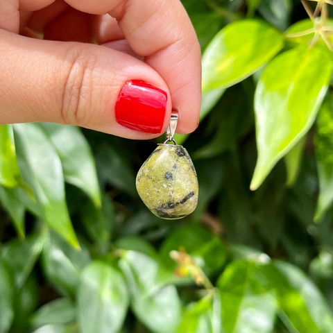 Pingente Jade Nefrita (colado)