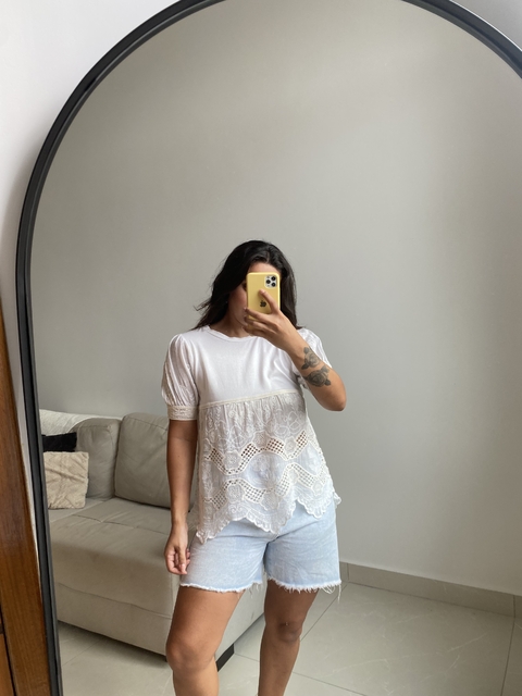 Camiseta Creme Renda (P) - comprar online