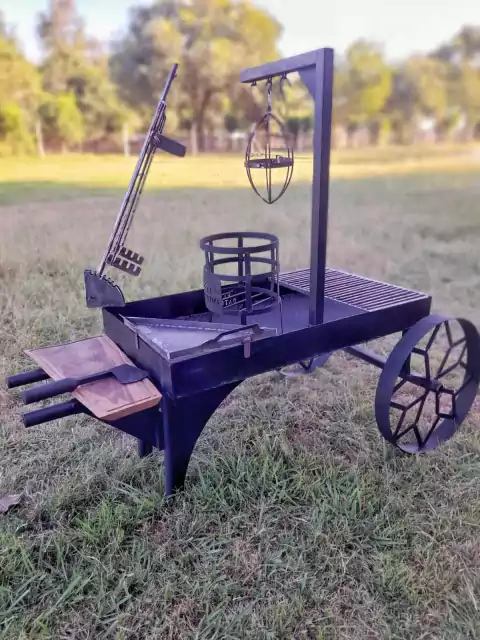 ASADOR HIERRO KING 120