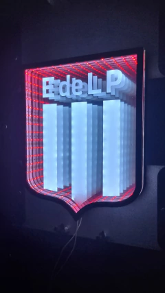 Imagen de Escudo Sinfín Estudiantes espejo luz led