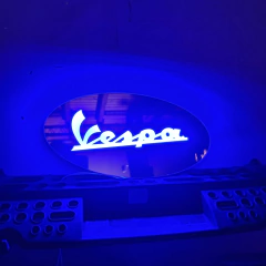 Cartel Vespa Espejo retroiluminado en internet