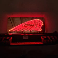 Cartel Indian Espejo retroiluminado en internet