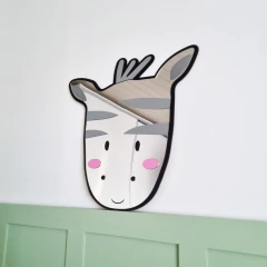 Espejo Acrílico Cebra inastillable con detalles en color