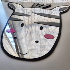 Espejo Acrílico Cebra inastillable con detalles en color - comprar online