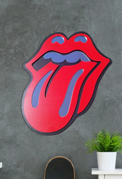 Lengua Rolling Stones con detalle espejo acrílico plata en internet