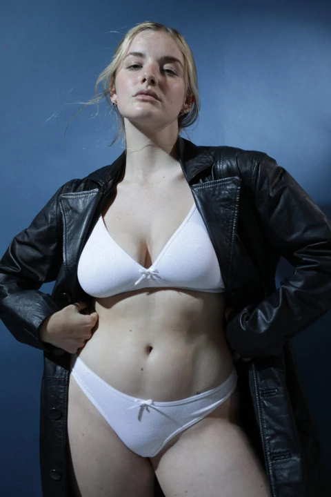 Bombacha vedetina de lycra labrada Flower (4612) - comprar online