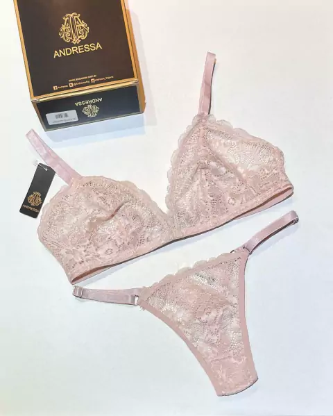 Conjunto triángulo con colaless regulable de encaje (5659) - comprar online