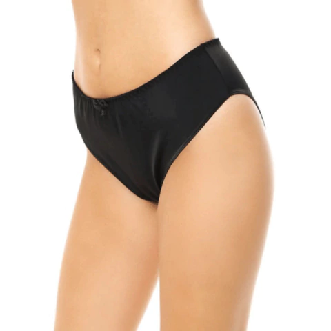 Bombacha tiro corto de lycra con refuerzo (350)